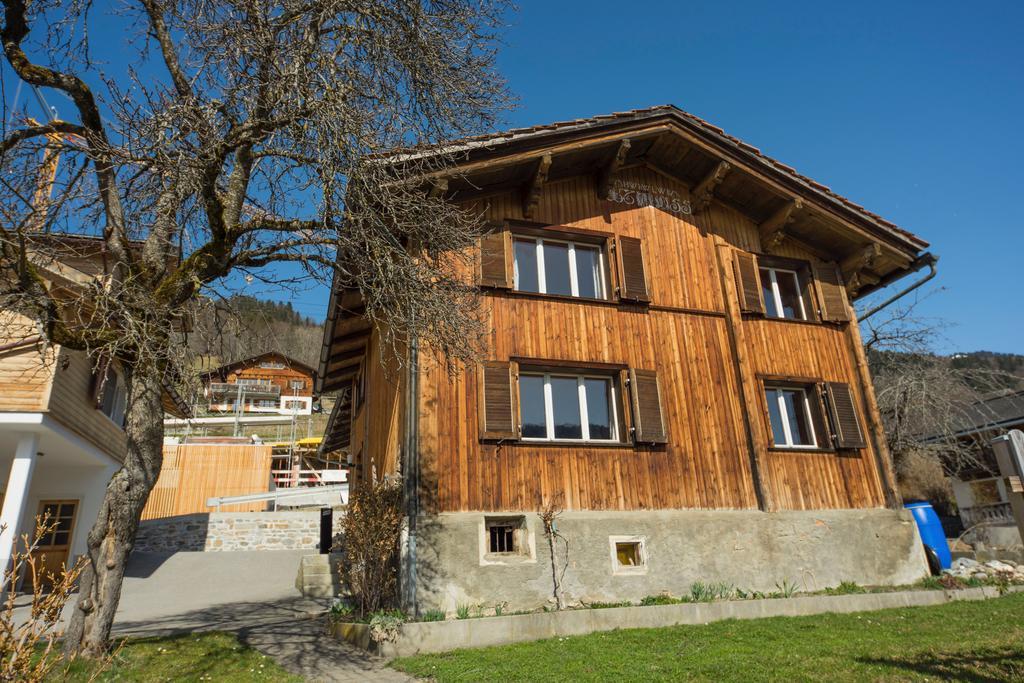 Gaestehaus Alpina In Fanas מראה חיצוני תמונה