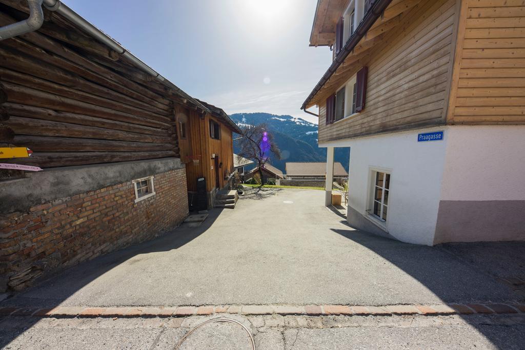 Gaestehaus Alpina In Fanas מראה חיצוני תמונה