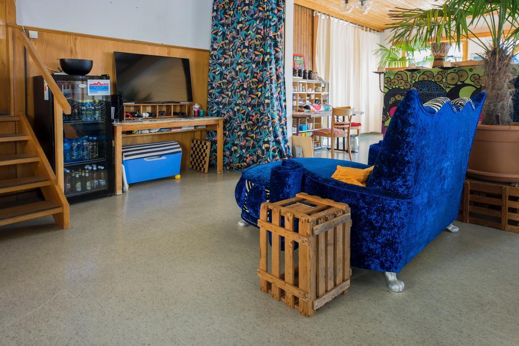 Gaestehaus Alpina In Fanas מראה חיצוני תמונה